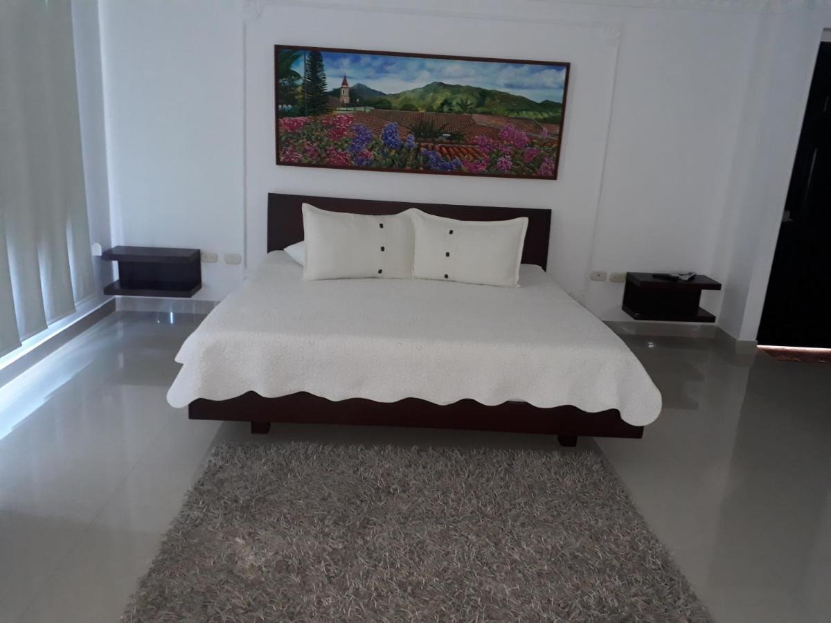 Hotel Boutique Ceiba Real Gigante 외부 사진